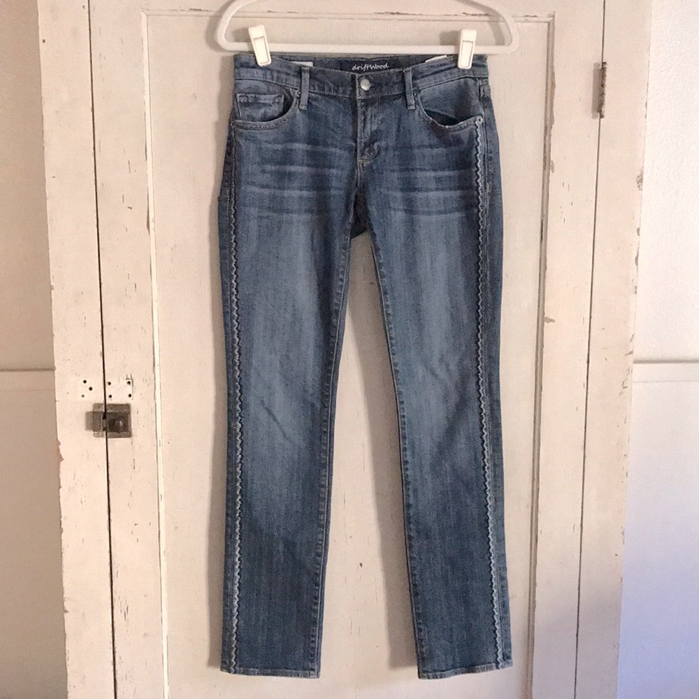Driftwood Audrey Jeans with Embroidered Sides